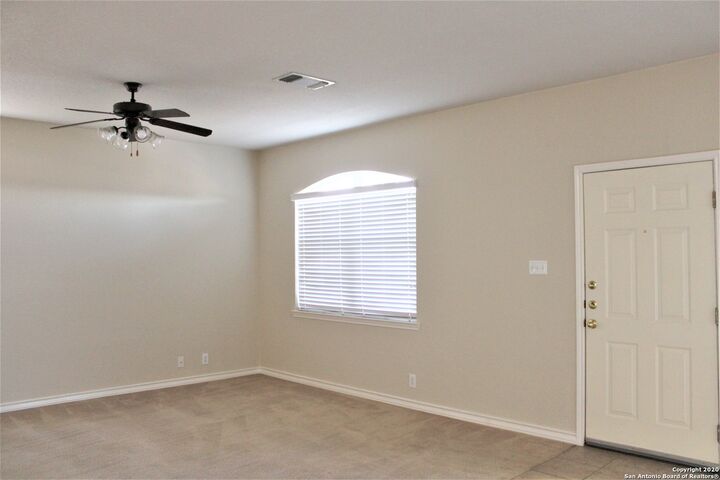 Property Photo:  625 Meadow Arbor  TX 78148 