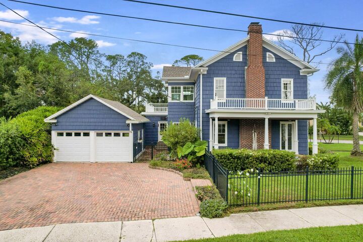 Property Photo: 238 Rainey Ave FL 32084