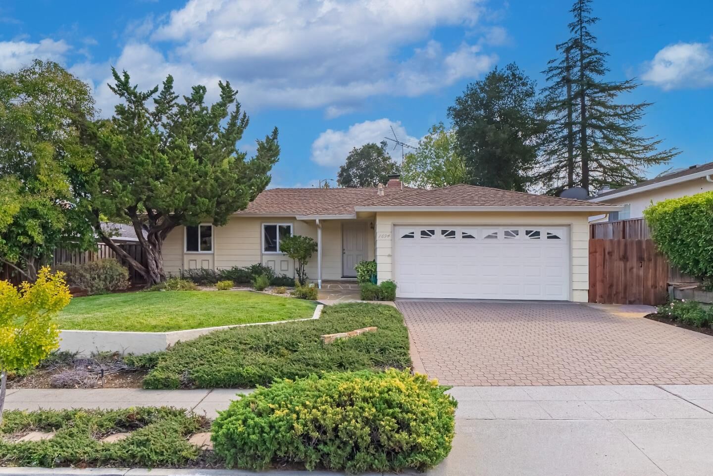 Property Photo:  1694 Hyde Drive  CA 95032 