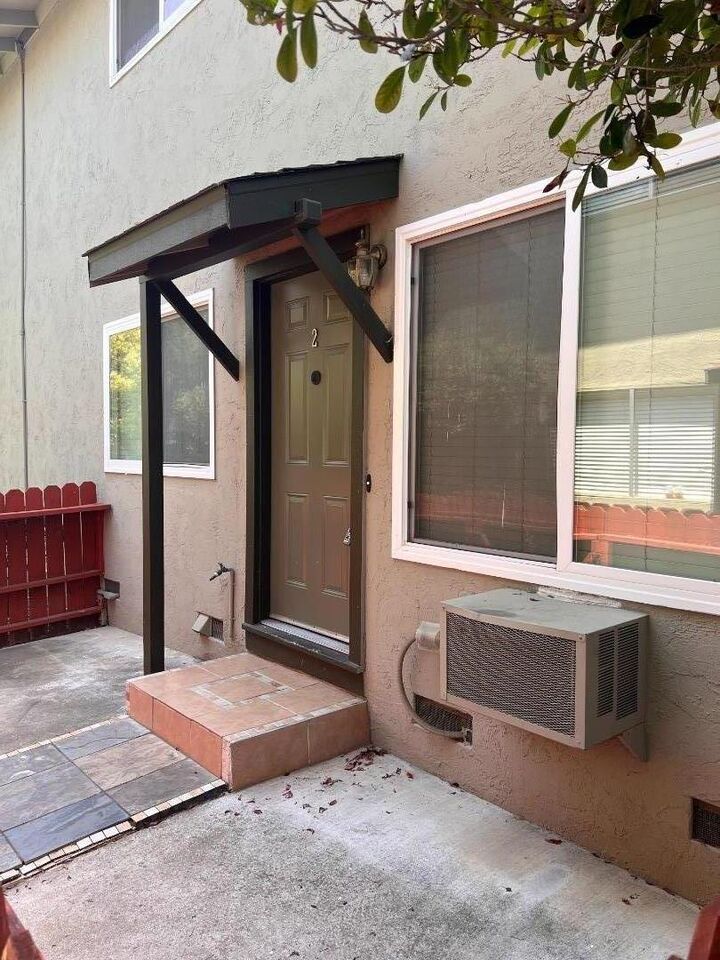 Property Photo: 5894 El Zuparko Drive 2 CA 95123
