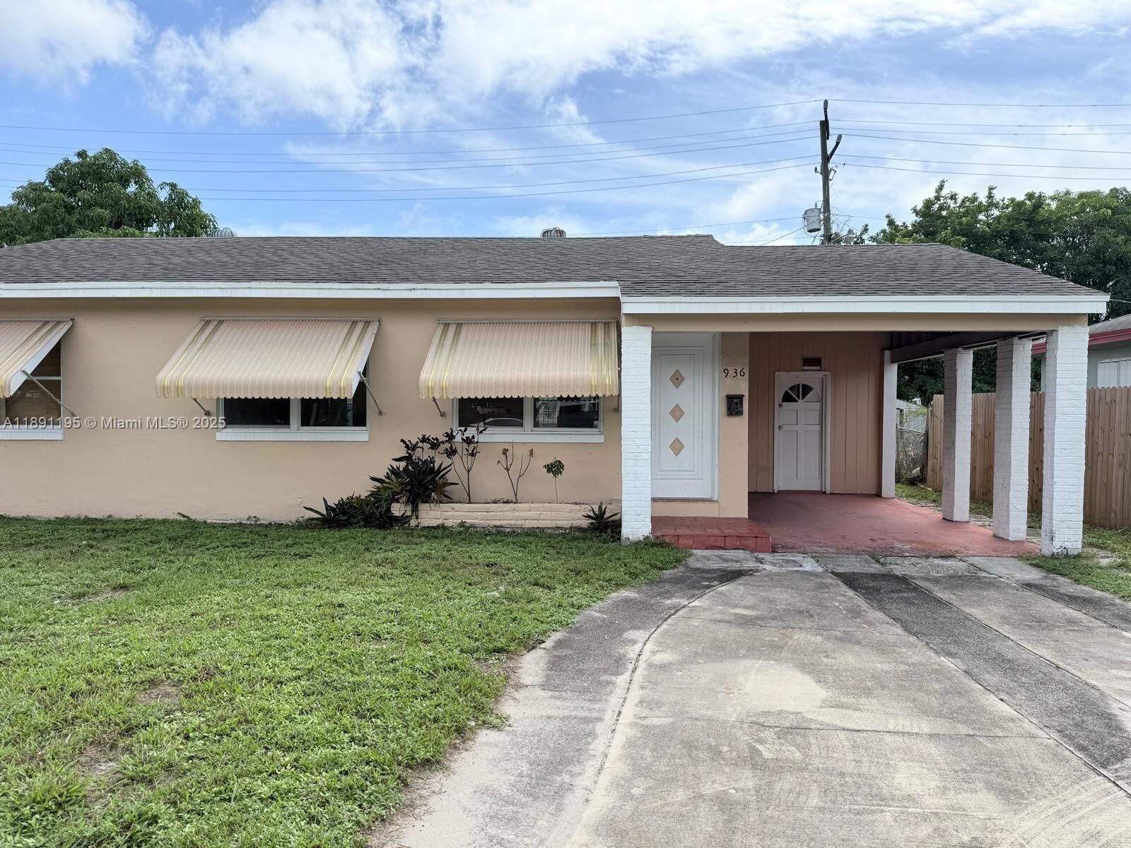 Property Photo: 936 45th St FL 33407