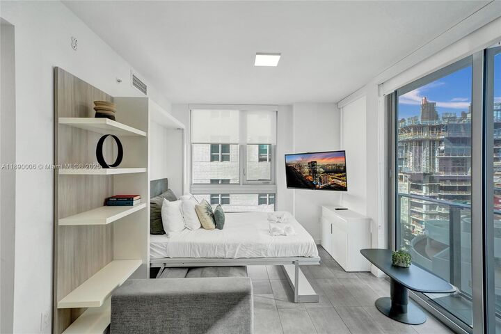 Property Photo:  227 NE 2nd St 1709  FL 33132 