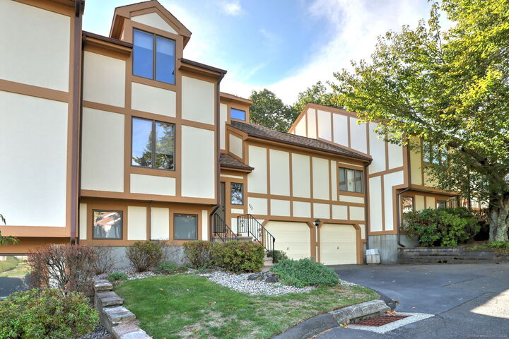 Property Photo: 690 Forest Road 702 CT 06516