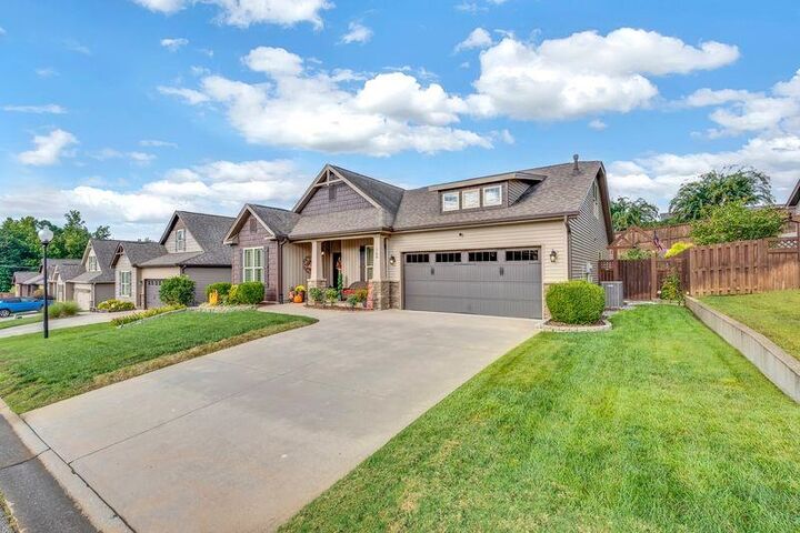 Property Photo:  708 Wynborne Lane  SC 29369 