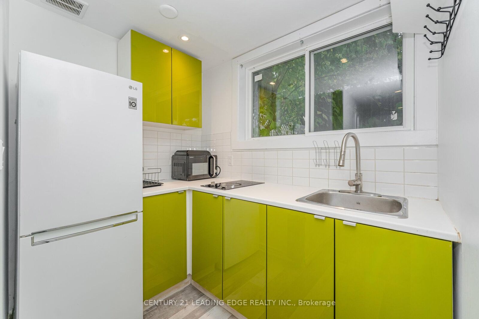 Property Photo: 138 Alexander Road Basement ON L3Y 3J5