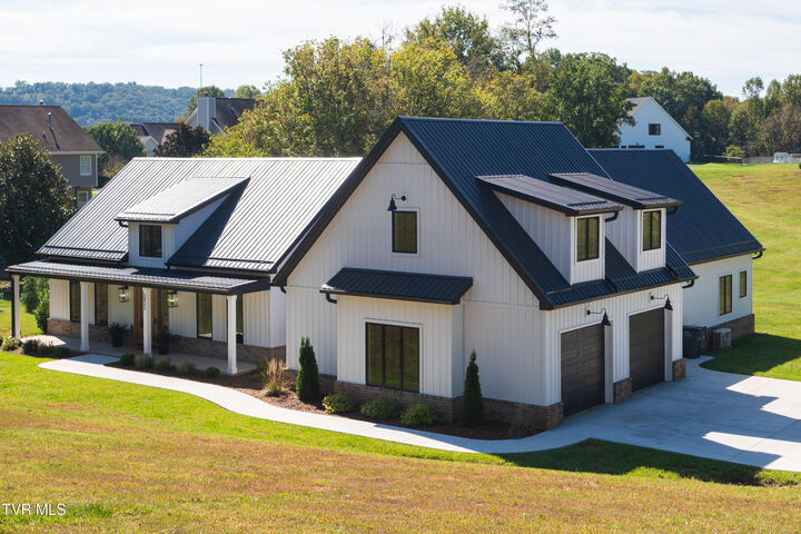 3832 Lake Valley Road  Kingsport TN 37664 photo