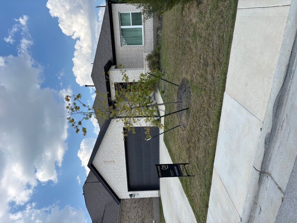Property Photo:  2128 Little Snake Way  TX 78633 