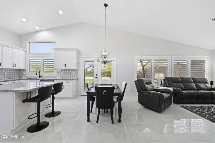 6872 E Las Animas Trail  Gold Canyon AZ 85118 photo