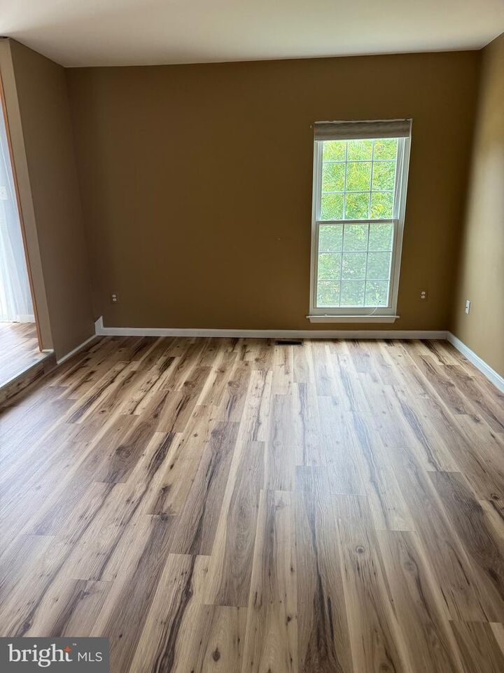Property Photo: 726 Farnham Place MD 21014