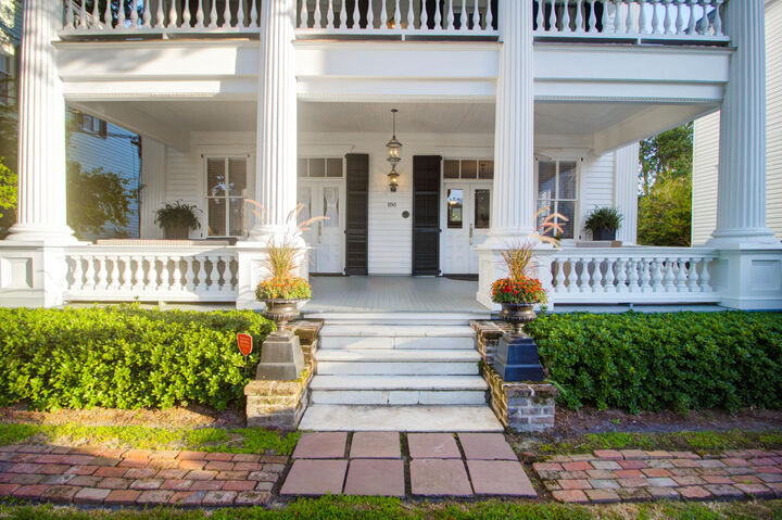 Property Photo: 180 Broad Street # A SC 29401