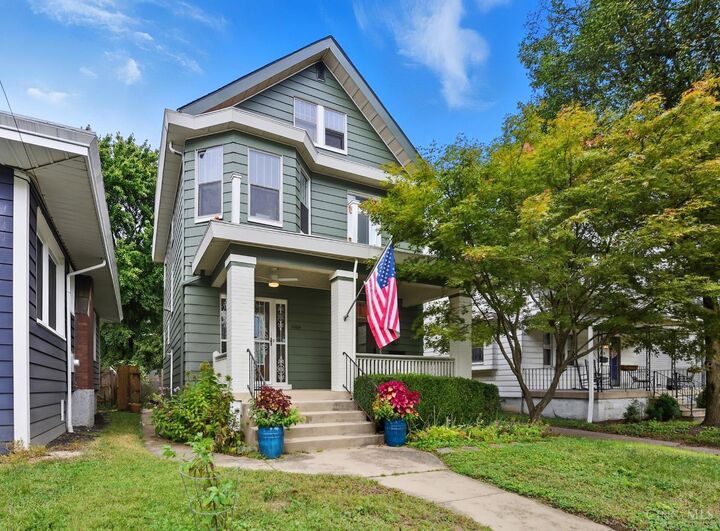 Property Photo: 2724 Markbreit Avenue OH 45209