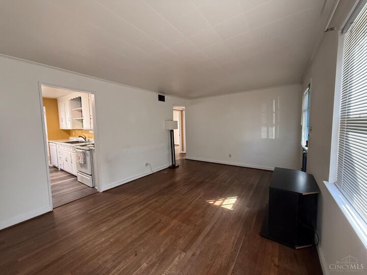 Property Photo: 114 Ardmore Drive OH 45056