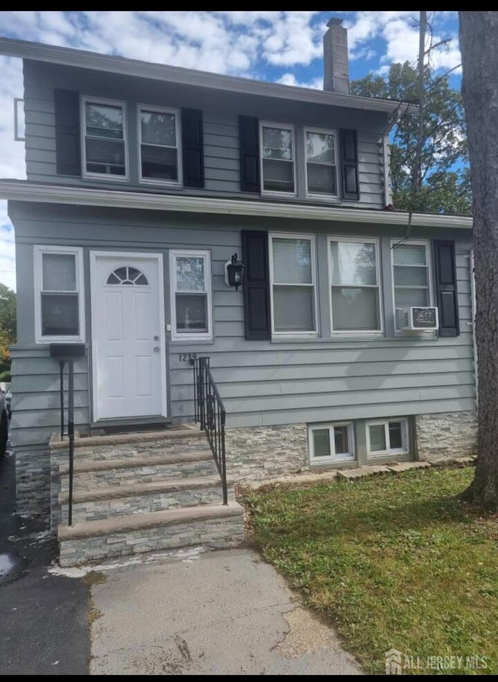 1239 Victor Avenue  Union Twp NJ 07083 photo