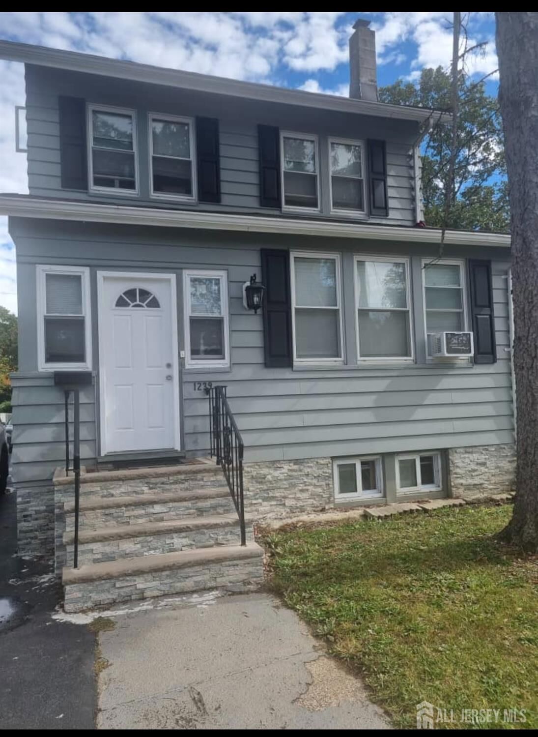 Property Photo: 1239 Victor Avenue NJ 07083