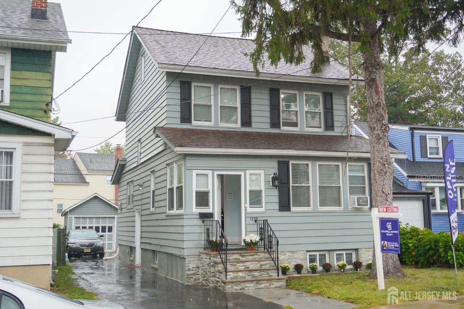 Property Photo:  1239 Victor Avenue  NJ 07083 