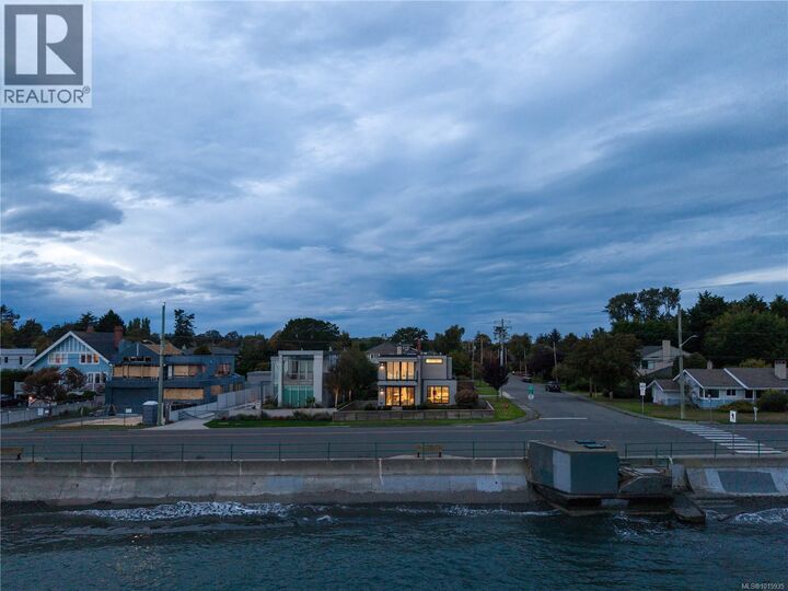 Property Photo: 430 St. Patrick Street BC V8S 4X3