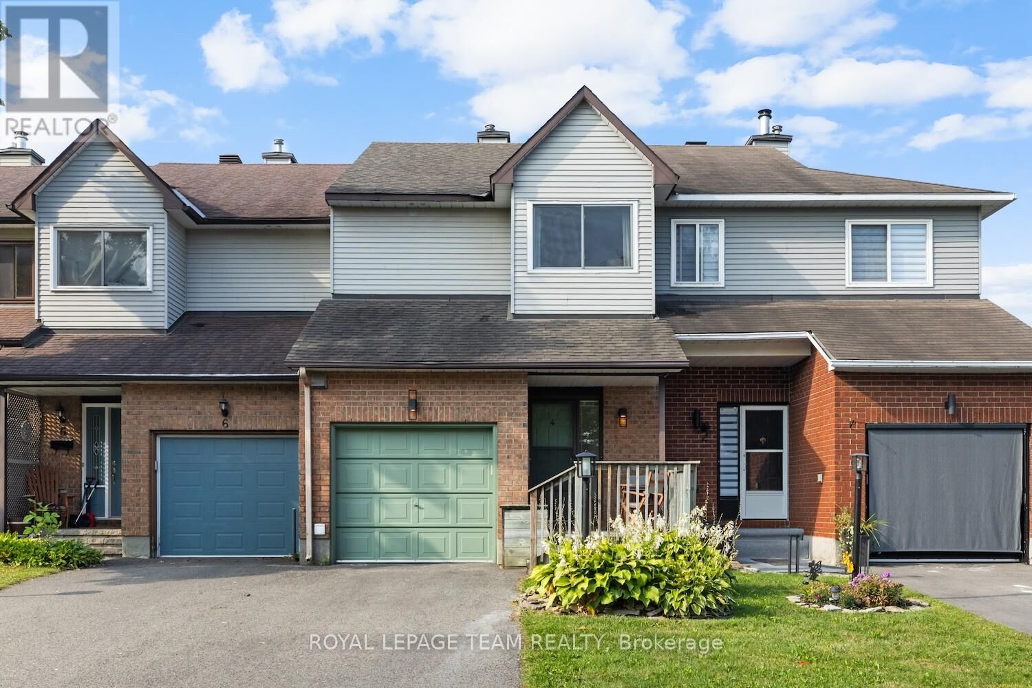 Photo de la propriété:  4 Danaher Drive  ON K2J 3Y6 