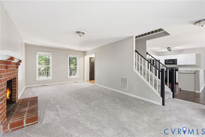 Property Photo: 3246 Sherwood Ridge Drive VA 23139