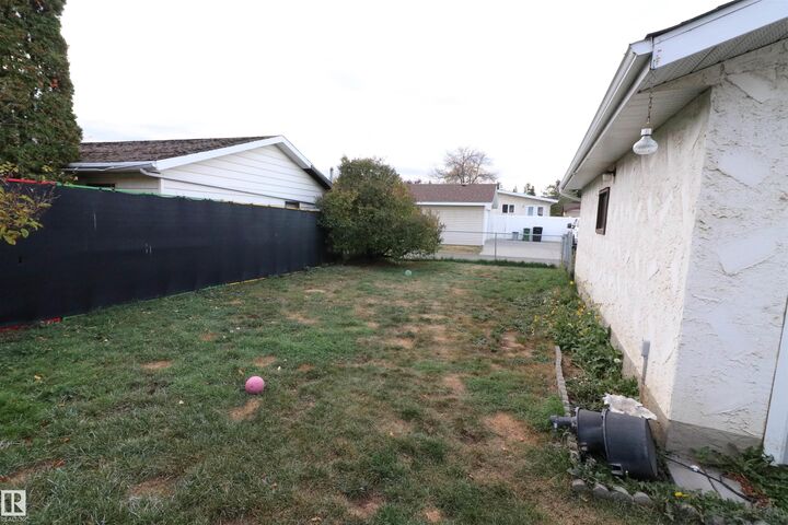 Property Photo: 10820 172 Avenue NW AB T5X 3E9