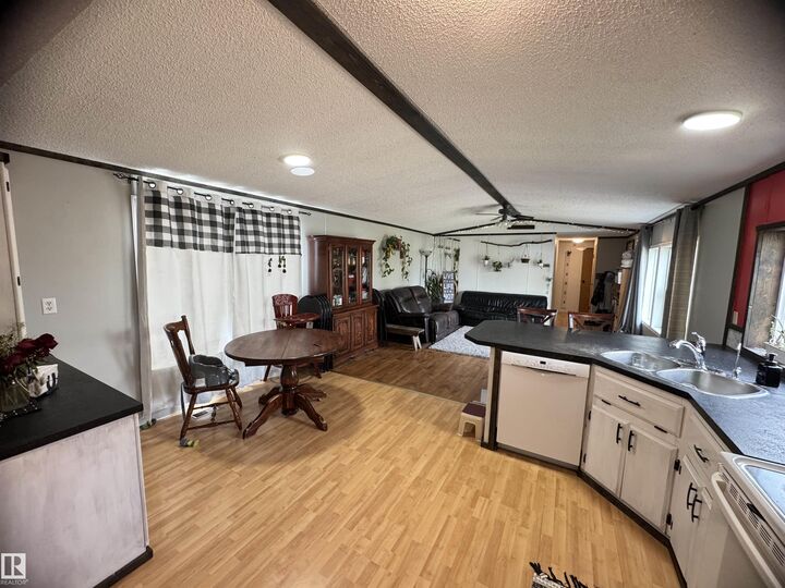 Property Photo: 4815 50 Street AB T0G 0H0