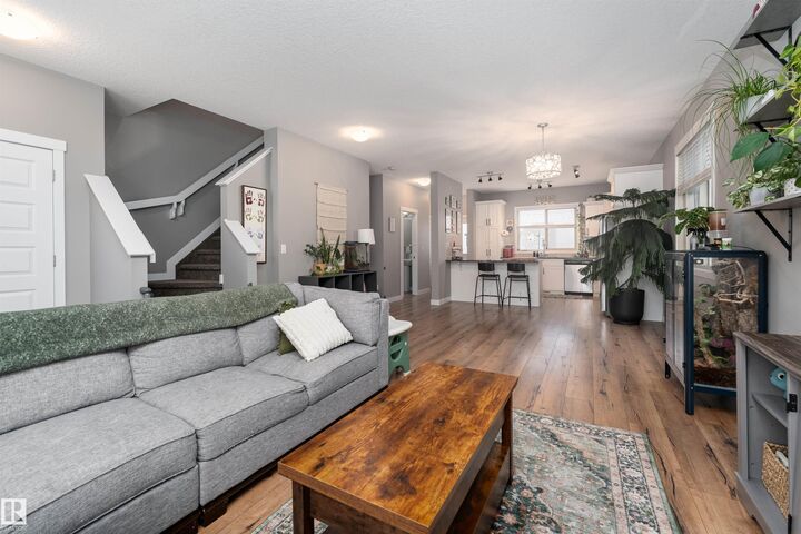 Property Photo:  32 Greenbury Close  AB T7X 0A7 