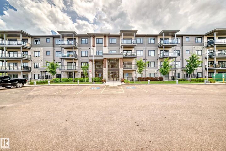 524 Griesbach Parade NW 421  Edmonton AB T5E 6X2 photo