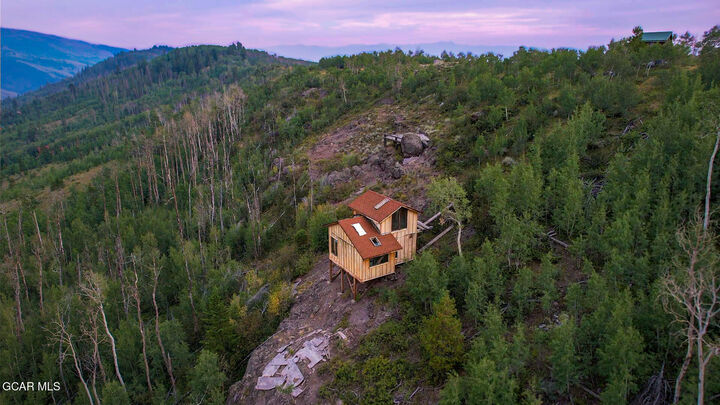 Property Photo:  1102 Ridge Drive  CO 80459 