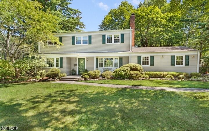 33 Maple Ave  Mendham Boro NJ 07945 photo
