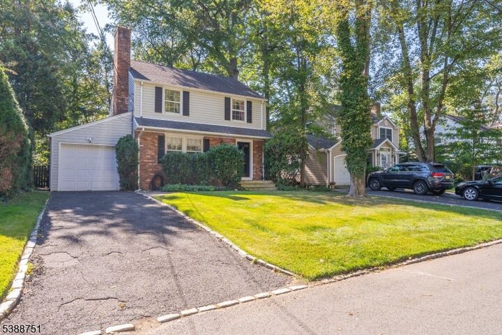 Property Photo:  68 Colfax Rd  NJ 07081 