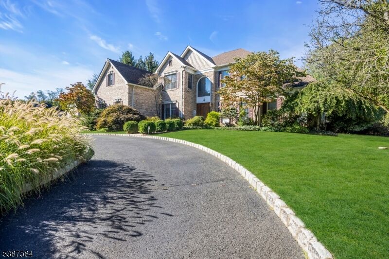 Property Photo:  14 Downingtown Ct  NJ 07059 