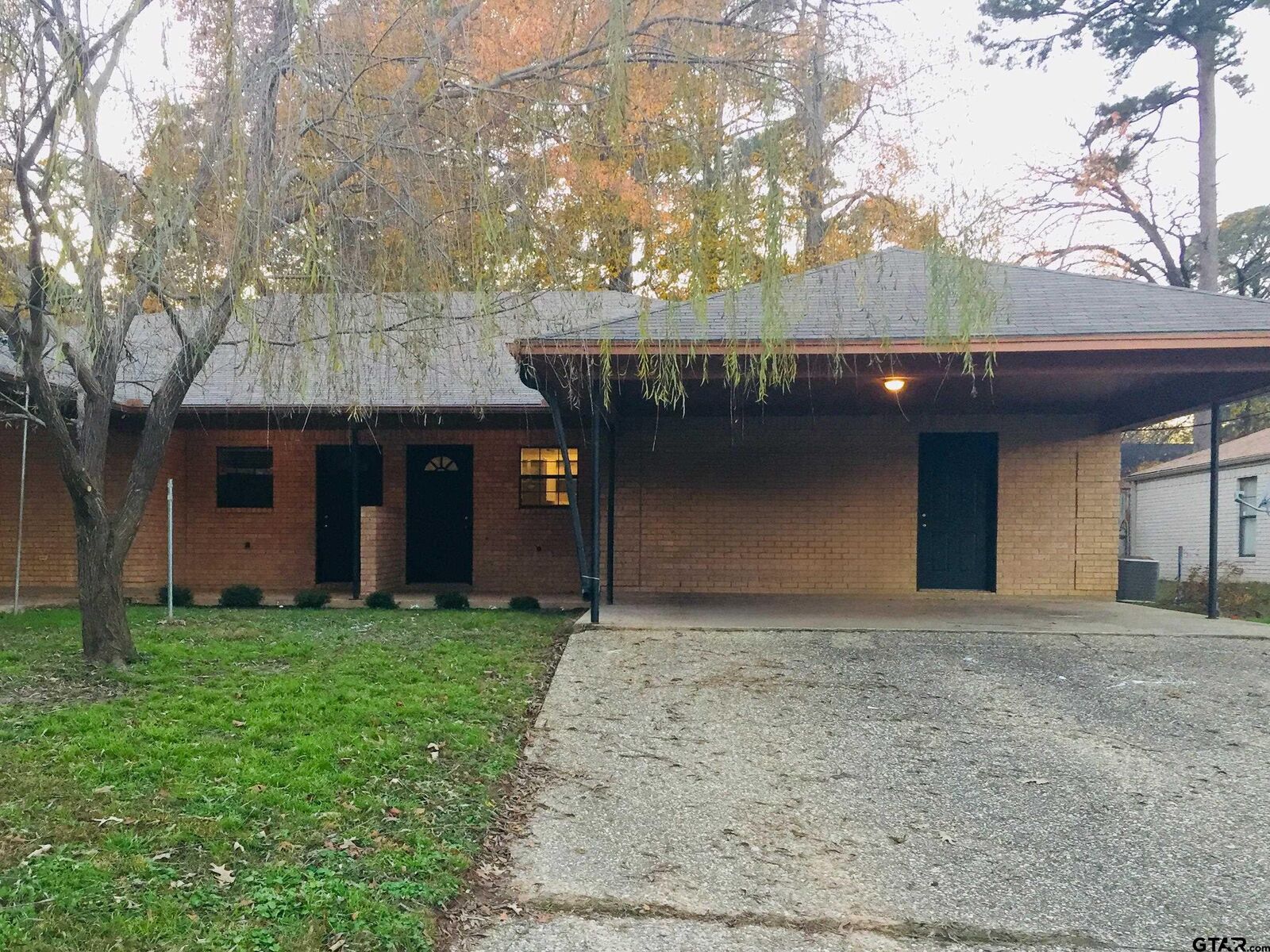 Property Photo:  2535 - 2537 Westminster Dr.  TX 75701 