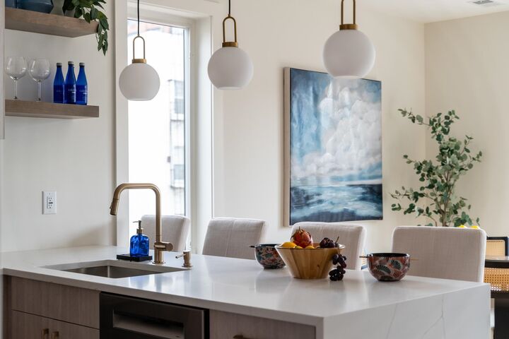 Property Photo:  332 Whiton St 2  NJ 07304 