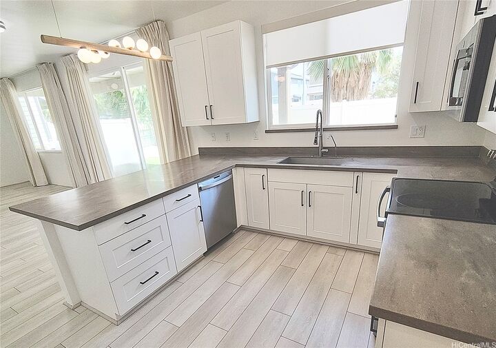 Property Photo: 91-1879 Olali Street HI 96706