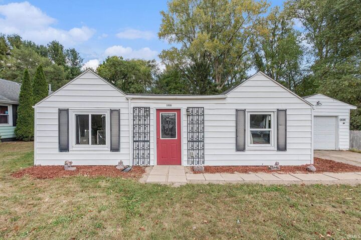 Property Photo:  51686 Hollyhock Road  IN 46637-2718