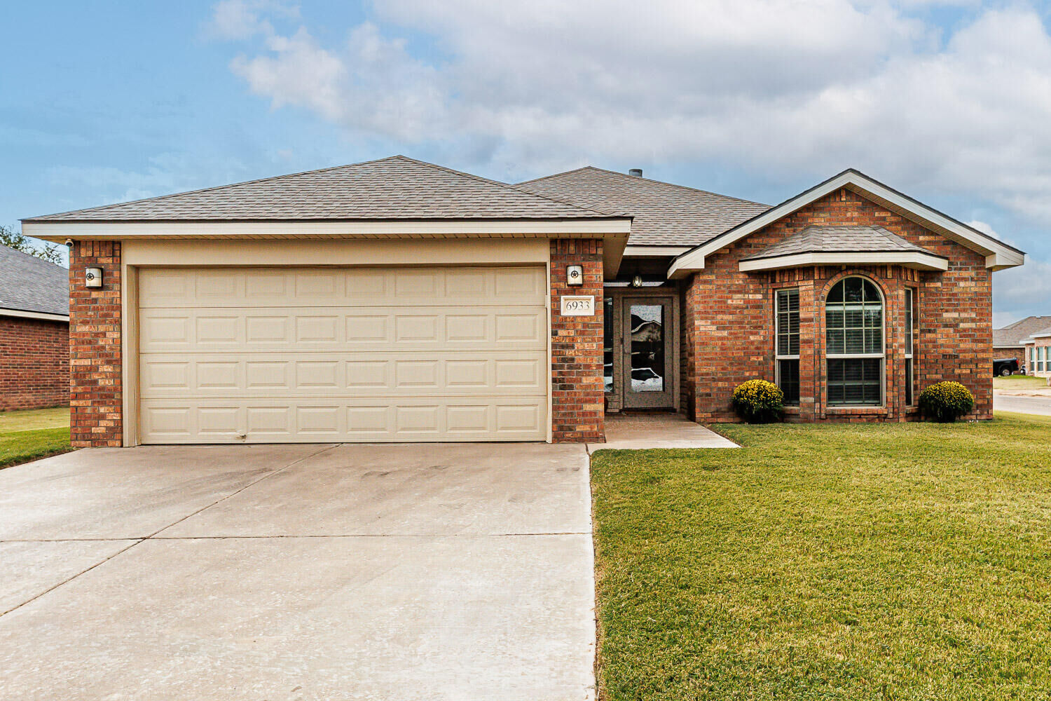 Property Photo:  6933 35th Street  TX 79407 