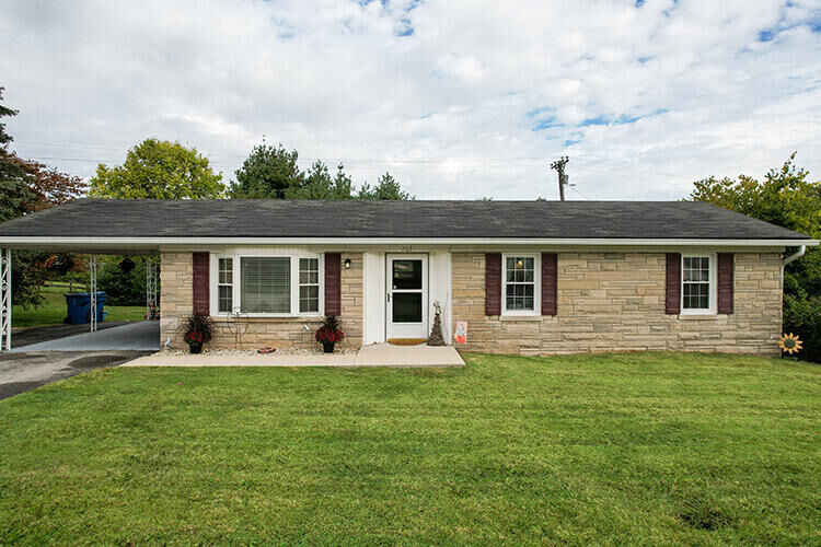 Property Photo:  707 Perkins Avenue  KY 40422 