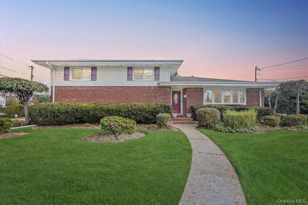 Property Photo:  338 Stewart Avenue  NY 11714 