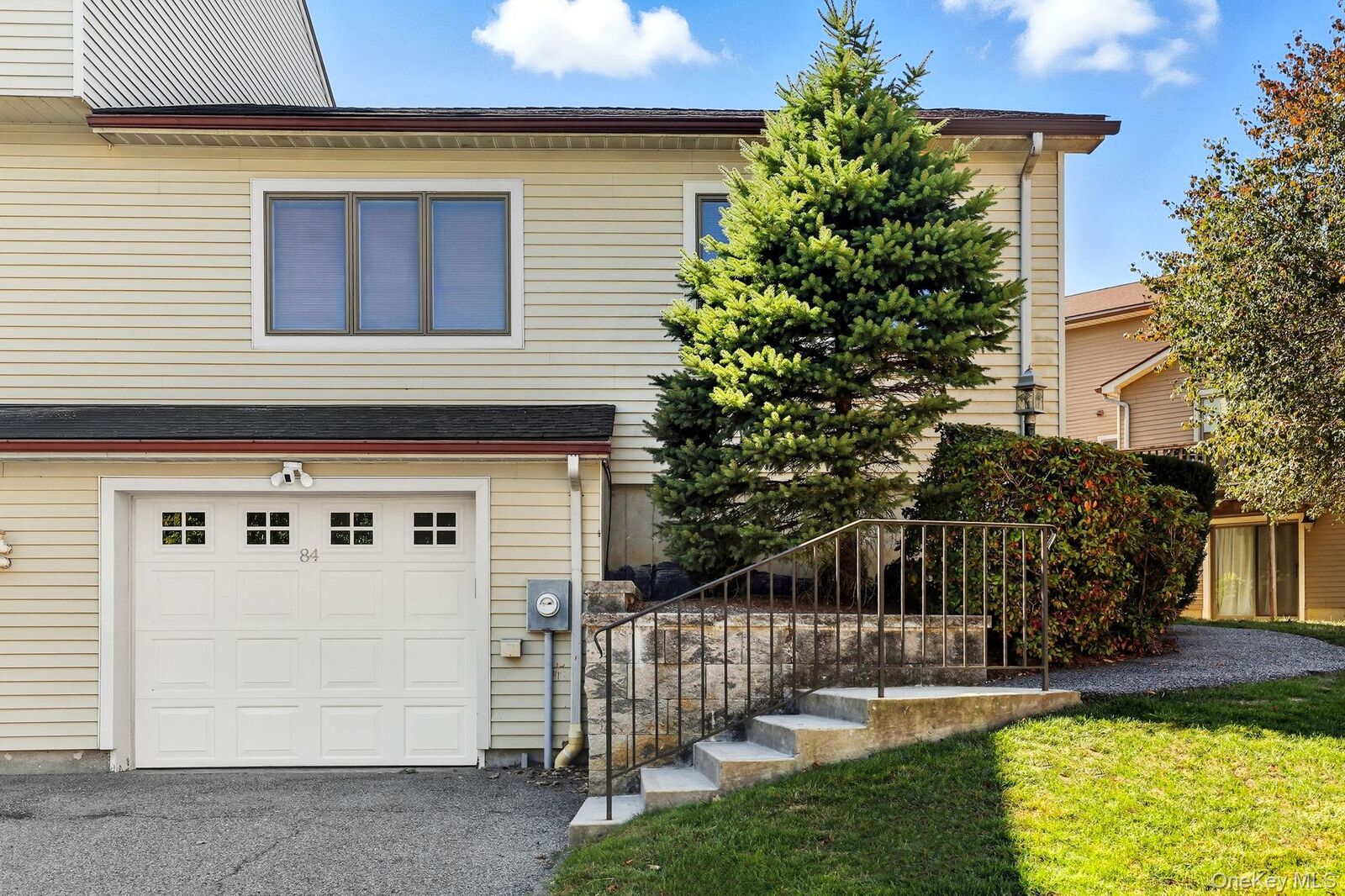 Property Photo:  84 Krystal Drive  NY 10589 
