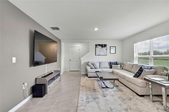 Property Photo:  16673 Windmill Forge Pass  FL 33598 