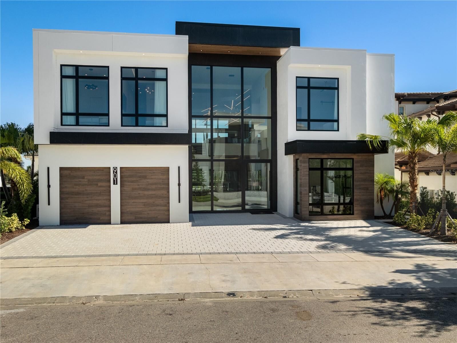 Property Photo:  901 Golden Bear Drive  FL 34747 