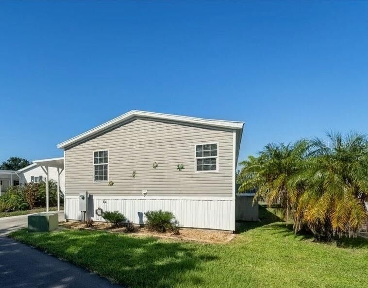 Property Photo:  3127 Bayside Parkway  FL 33982 