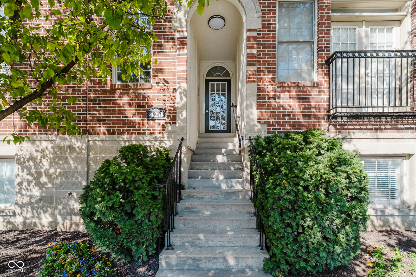 Property Photo:  420 E Ohio Street A  IN 46204 