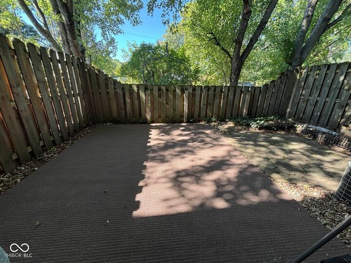 Property Photo: 1054 Greenwood Trail W IN 46142