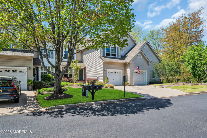 Property Photo:  3 Courtyard Lane  NJ 08730 