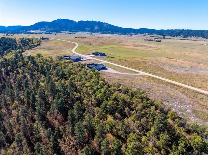 22990 Cedar Berry Avenue  Spearfish SD 57783 photo