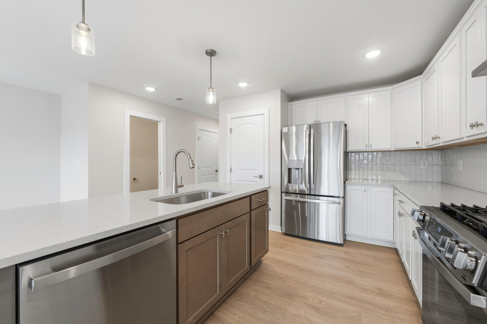 Property Photo: 908 Indiana Avenue MI 49090