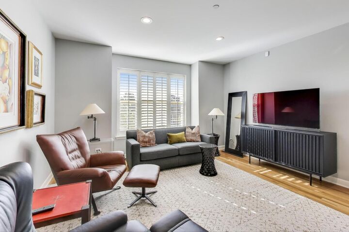Property Photo: 1920 Dauntless Drive IL 60026