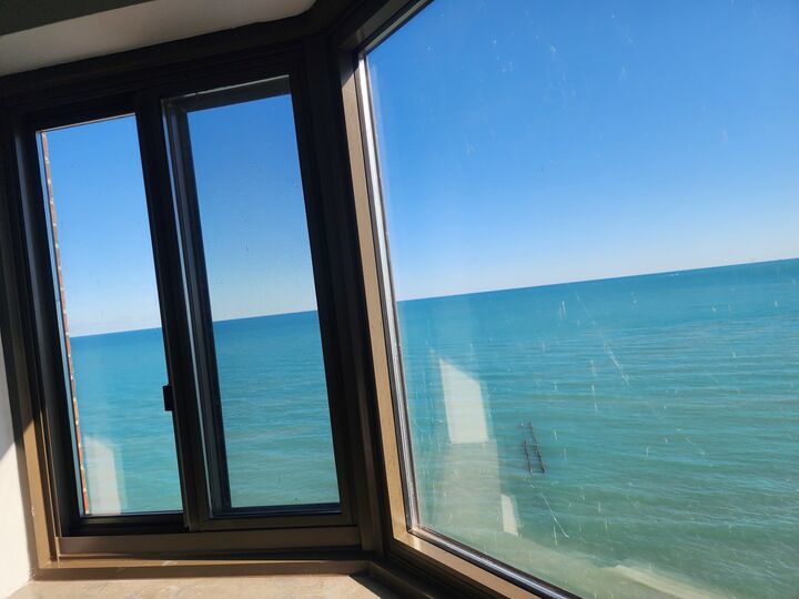 Property Photo: 7337 S South Shore Drive 1431 IL 60649