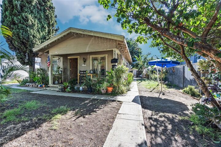 Property Photo:  12822 Danbrook  CA 90602 