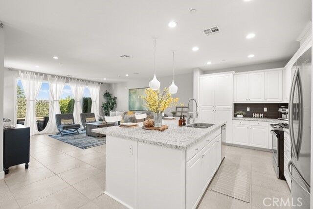 Property Photo:  38301 Brookdale Way  CA 92563 